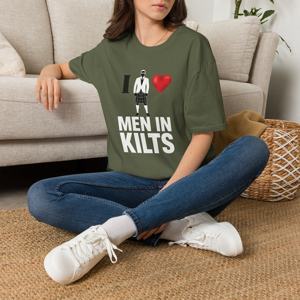 I  Men in Kilts T-Shirt — Scottish Pride Novelty Tee