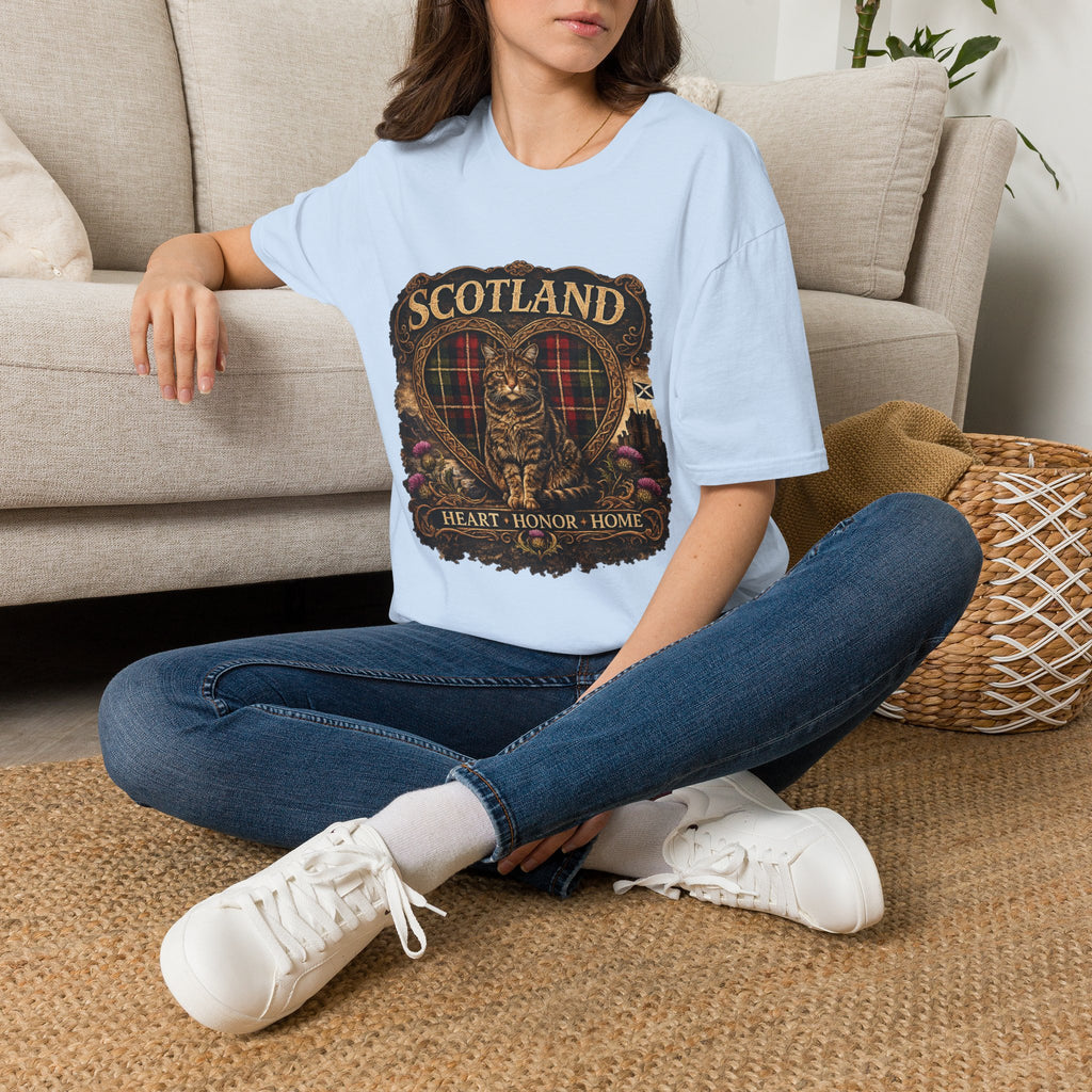 Scotland Wildcat – Heart, Home & Tartan Cat Retro Travel Tee