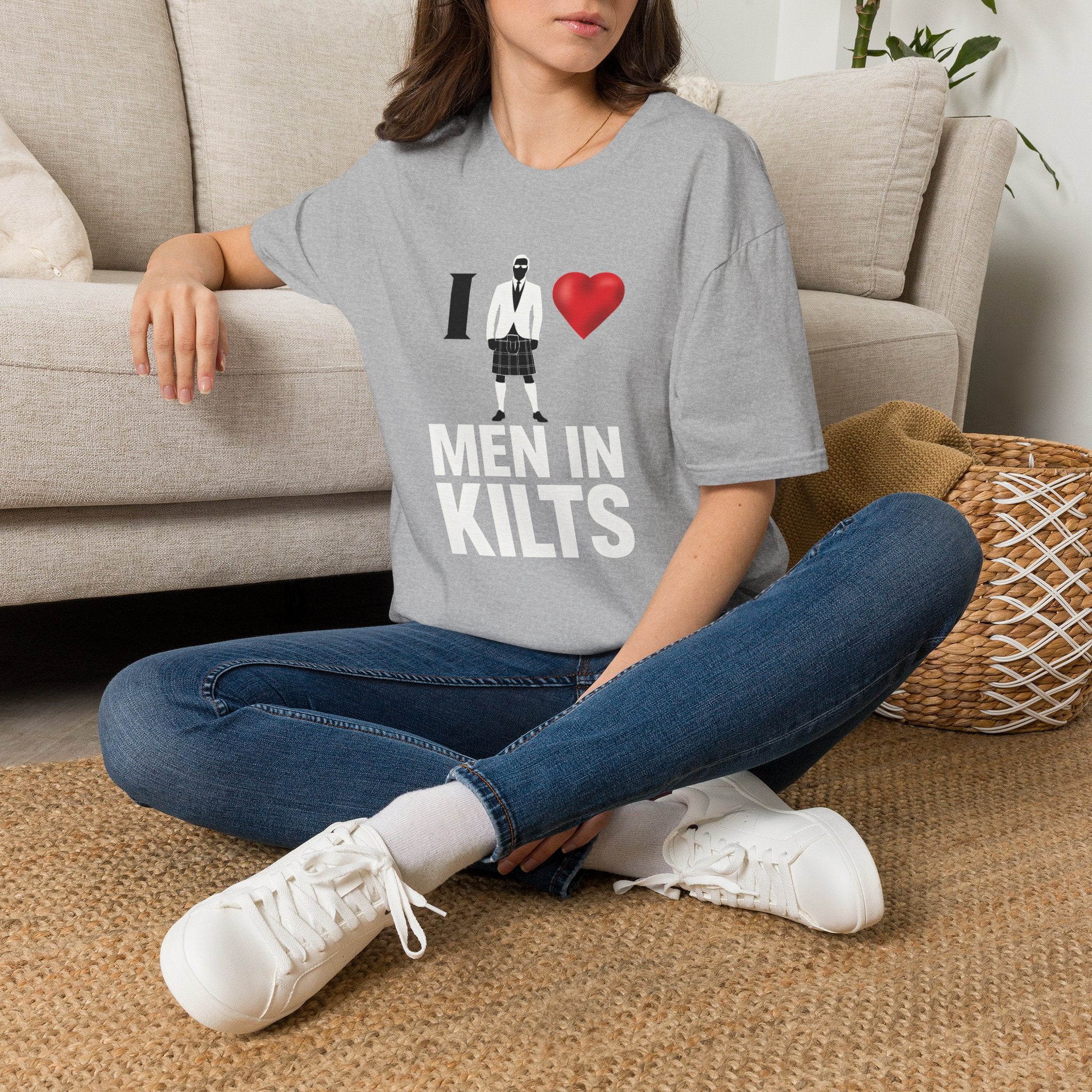 I  Men in Kilts T-Shirt — Scottish Pride Novelty Tee